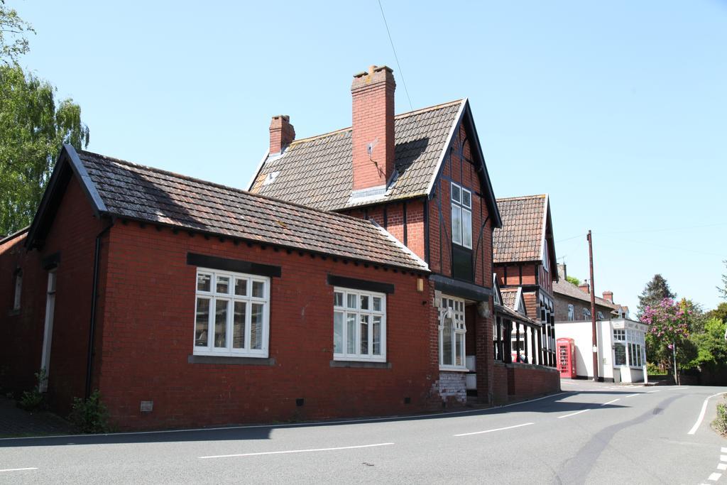 The Seymour Arms Hotel Blagdon Kültér fotó